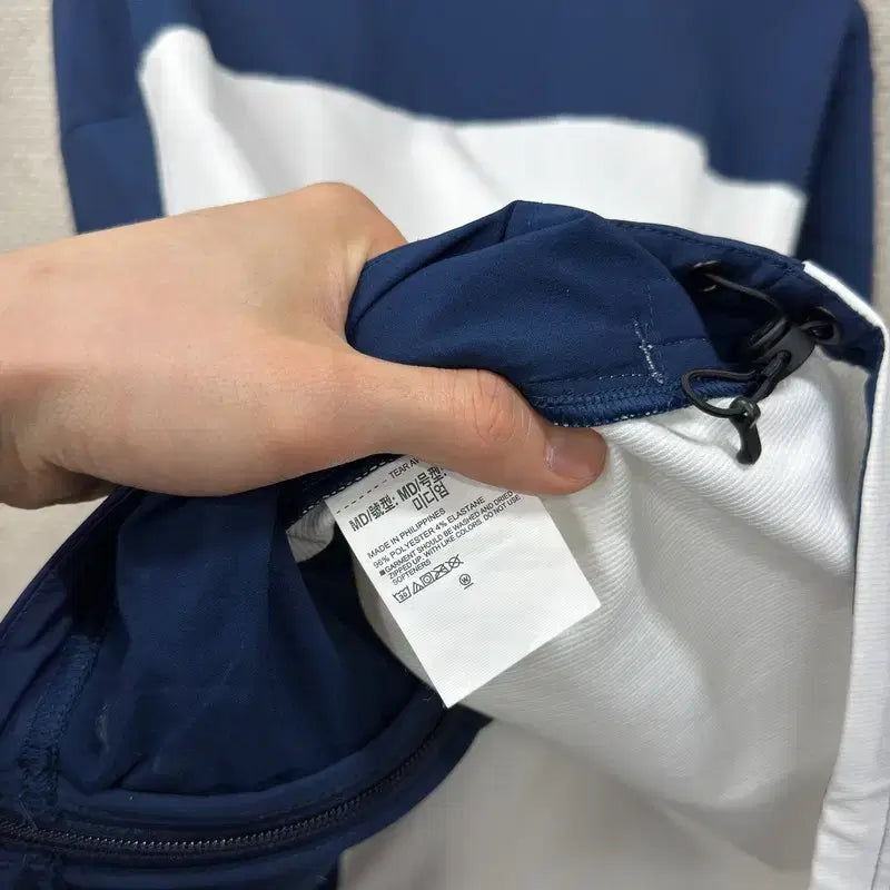 [BUNJANG] Under Armour Windbreaker Jacket M / 언더아머 바람막이 자켓 M D00012