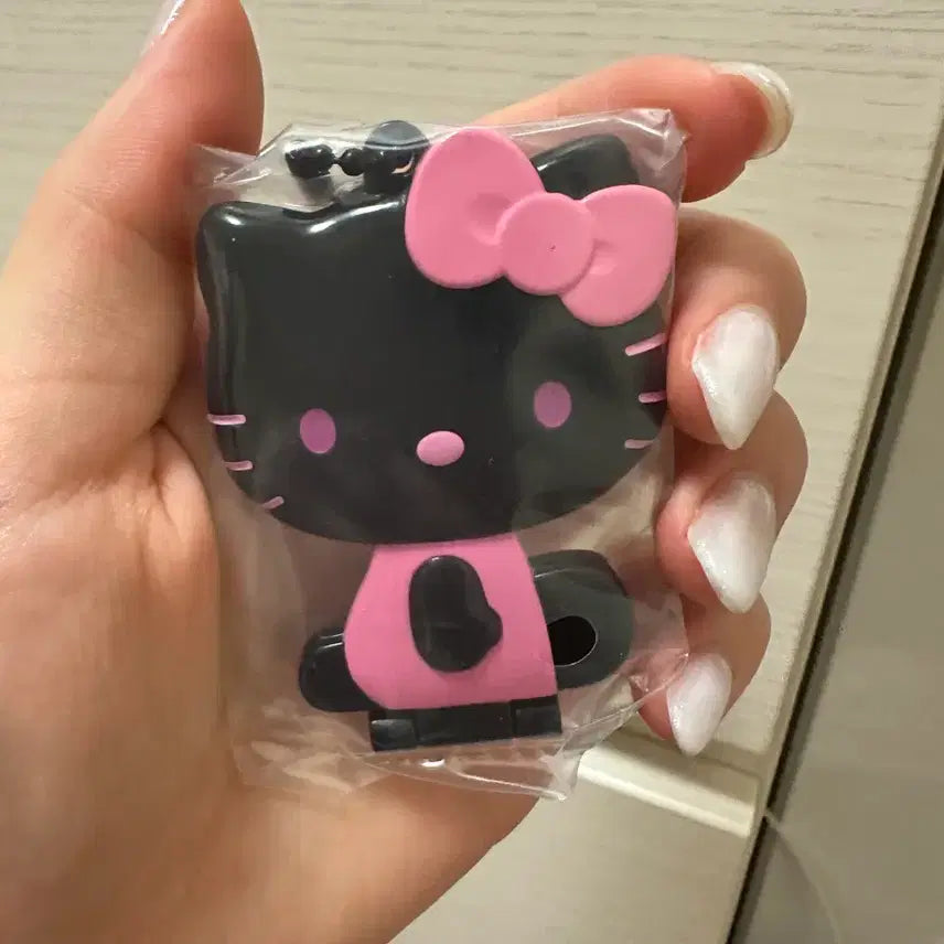 [SOLD OUT] 반다이 헬로키티 미러 컬렉션 (5/6까지판매) 검정키티2개