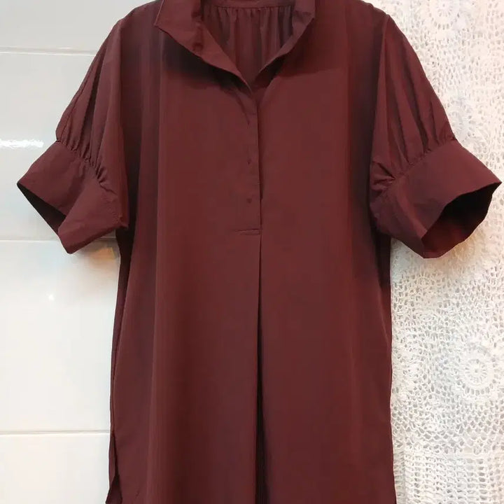 [BUNJANG] ZIOZIO Wine Red Short Sleeve Blouse / 지오송지오와인색 반팔 블라우스 55
