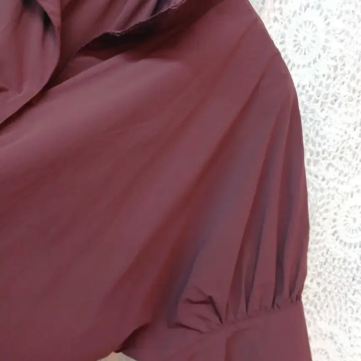 [BUNJANG] ZIOZIO Wine Red Short Sleeve Blouse / 지오송지오와인색 반팔 블라우스 55