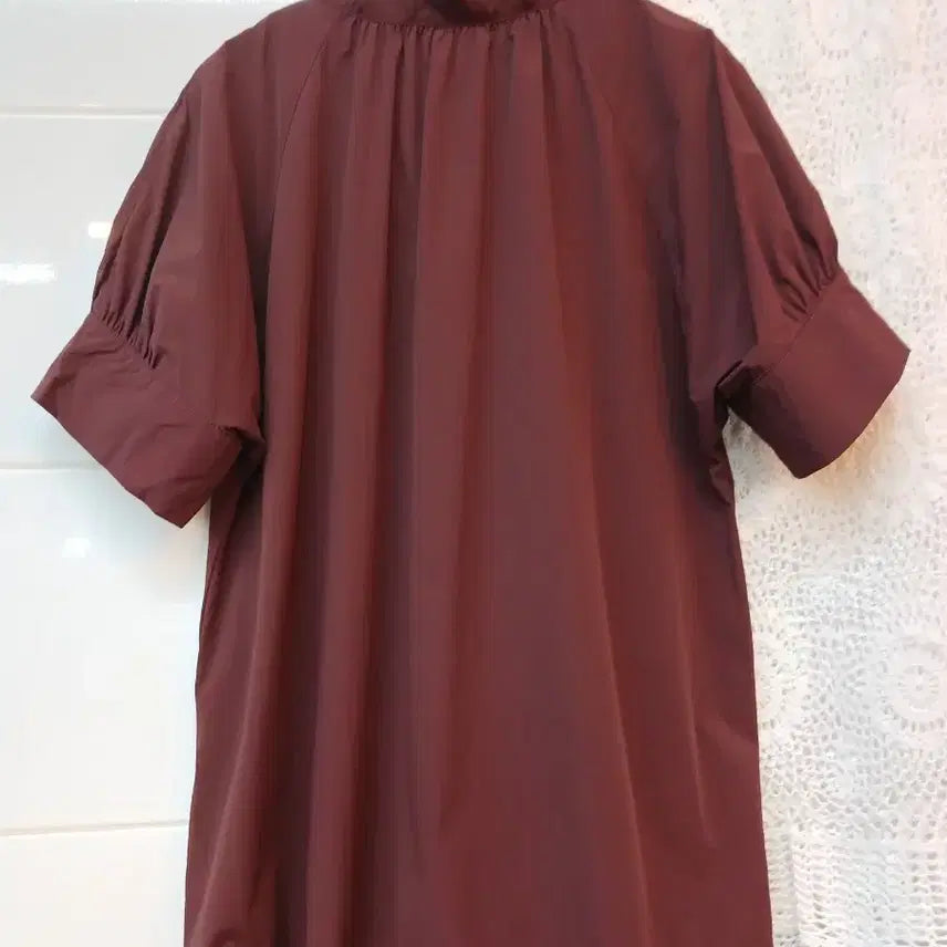 [BUNJANG] ZIOZIO Wine Red Short Sleeve Blouse / 지오송지오와인색 반팔 블라우스 55