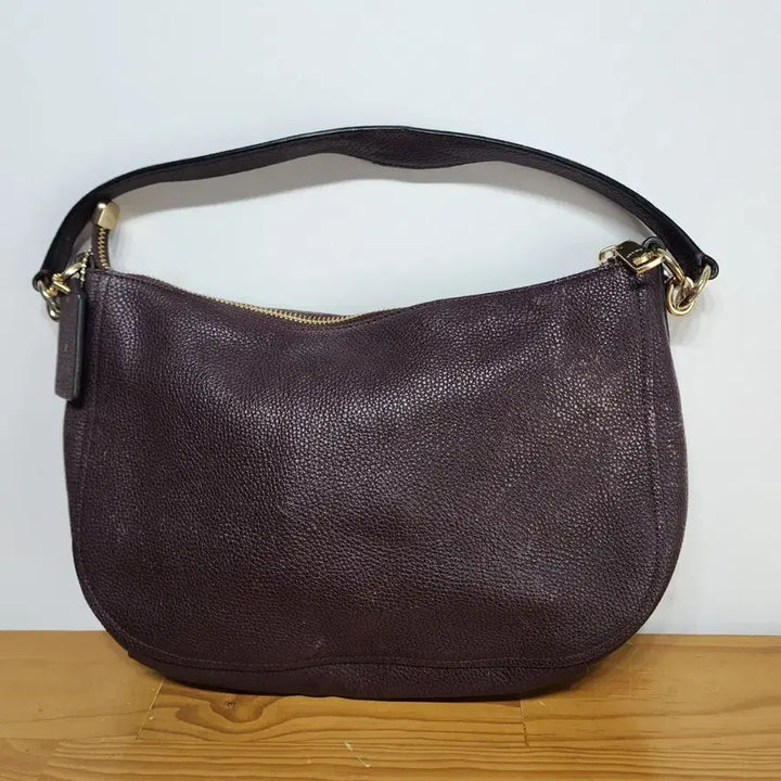 [BUNJANG] Coach Erin Hobo Shoulder Bag Burgundy / 코치 COACH 에린 숄더백 호보백 가방 버건디