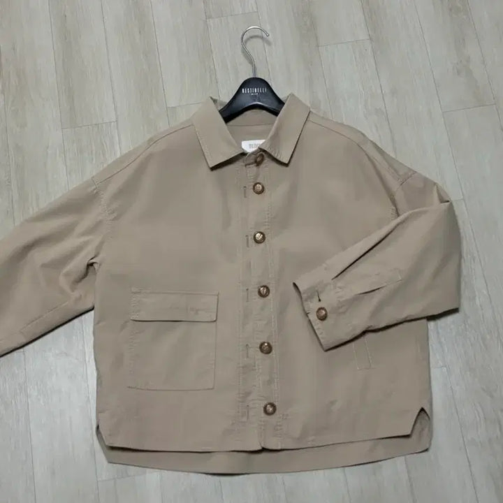 [BUNJANG] Melborne Beige Jacket (Free Size) / 멜본 베이지색 프리사이즈 (90-100)자켓