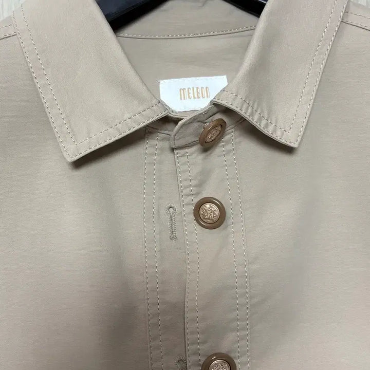 [BUNJANG] Melborne Beige Jacket (Free Size) / 멜본 베이지색 프리사이즈 (90-100)자켓