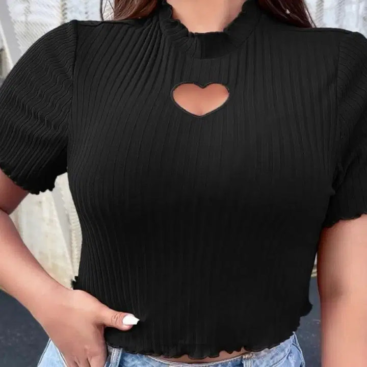 [BUNJANG] Black Heart Cut-Out Crop Top / 빅사이즈 트임 크롭티 반팔
