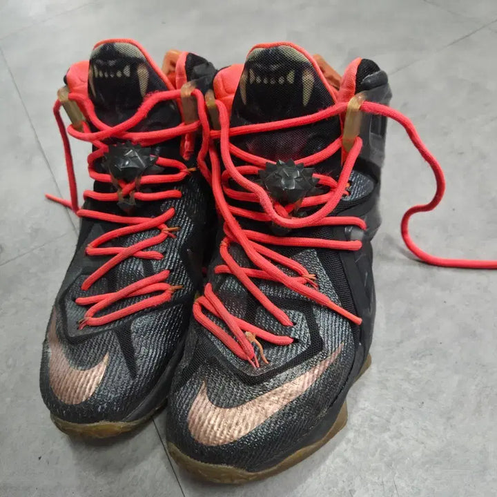 [BUNJANG] Nike Lebron 12 Elite Rose Gold Sneakers / 나이키 르브론12 엘리트 로즈 골드 260