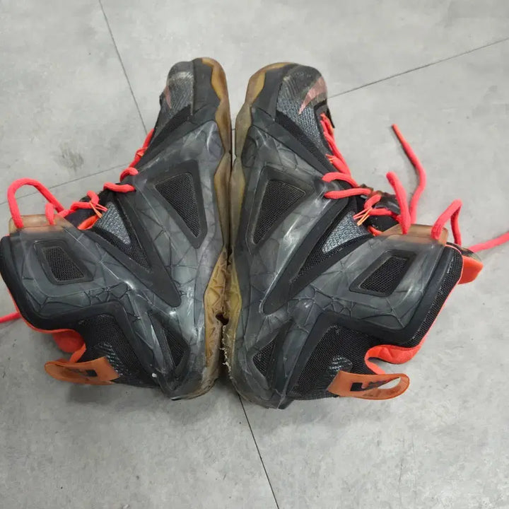 [BUNJANG] Nike Lebron 12 Elite Rose Gold Sneakers / 나이키 르브론12 엘리트 로즈 골드 260