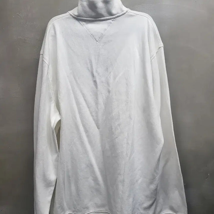 [BUNJANG] Tommy Hilfiger White Half-Neck Sweatshirt / 타미힐피거 화이트 하프넥 맨투맨xxl