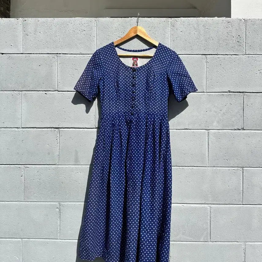 [BUNJANG] Austrian Tyrolean Floral Pattern Dress / 오스트리아 티롤 플라워 패턴 원피스
