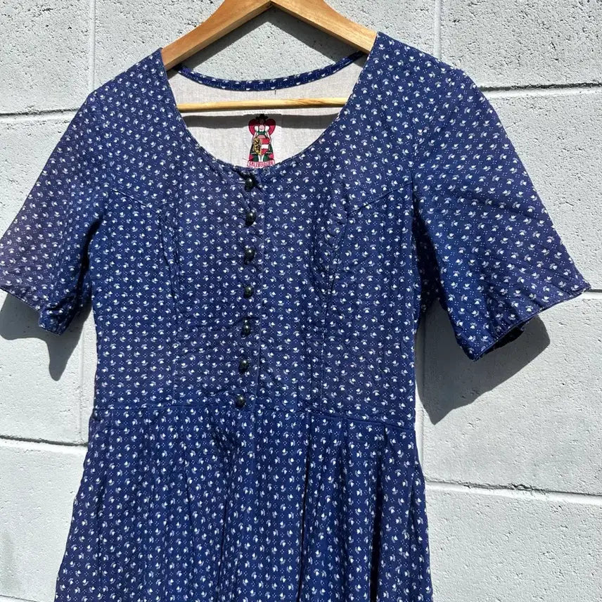 [BUNJANG] Austrian Tyrolean Floral Pattern Dress / 오스트리아 티롤 플라워 패턴 원피스