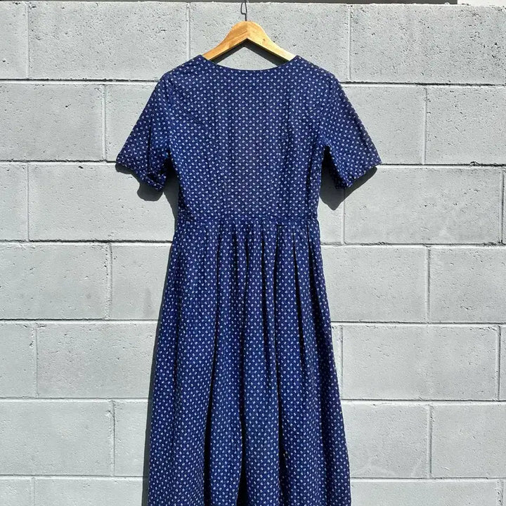 [BUNJANG] Austrian Tyrolean Floral Pattern Dress / 오스트리아 티롤 플라워 패턴 원피스