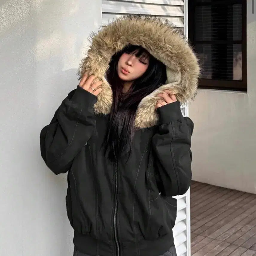 [BUNJANG] Black Bomber Jacket / 후드 퍼 블랙 봄버 자켓