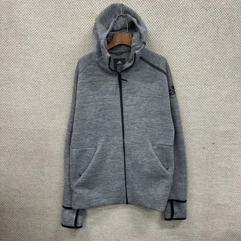 [BUNJANG] Adidas D00111 Hooded Zip-Up Jacket / 아디다스 후드집업 XL D00111