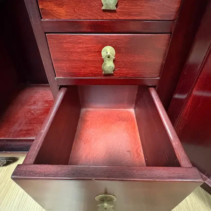 [BUNJANG] Jade Cabinet / 옥돌장 판매합니다