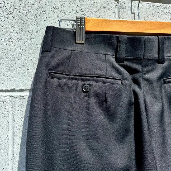 [BUNJANG] Jaeger Black Cuffed Trousers / 예거 블랙 카브라 슬랙스