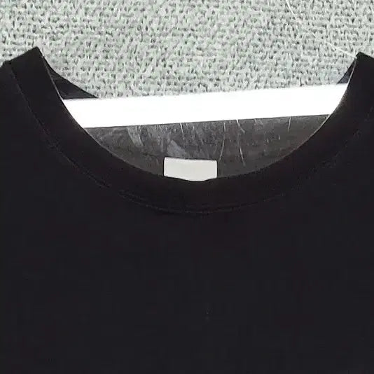 [SOLD OUT] 오이오이 블랙 반팔티 L