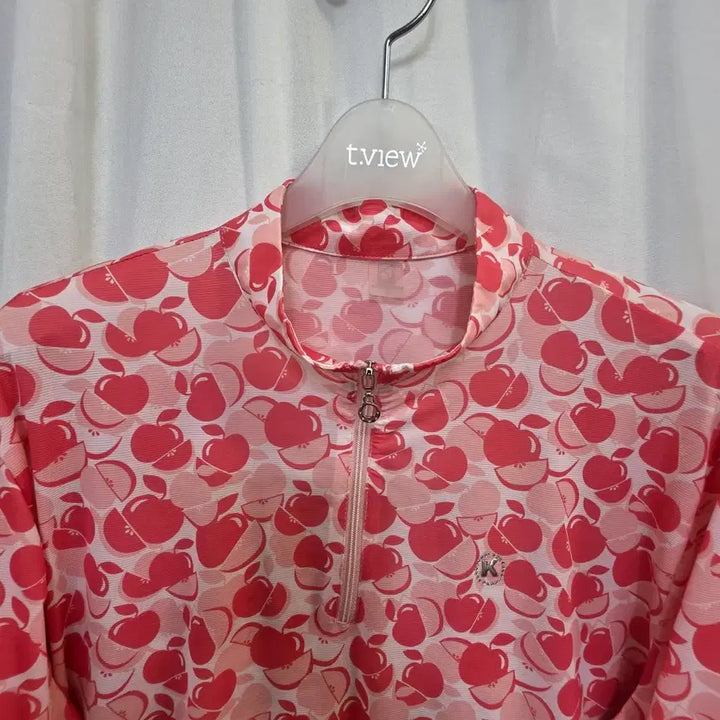 [BUNJANG] Collage Pea Apple Pattern Half-Neck Long Sleeve T-Shirt / 콜피며성사과패턴 하프넥 긴팔티105