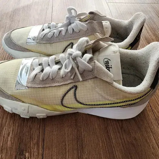 [BUNJANG] Nike Waffle Racer 2X Summit White Bolt Sneakers (265) / 나이키 와플레이서 2X 써밋화이트 볼트 DC4467-100(265)