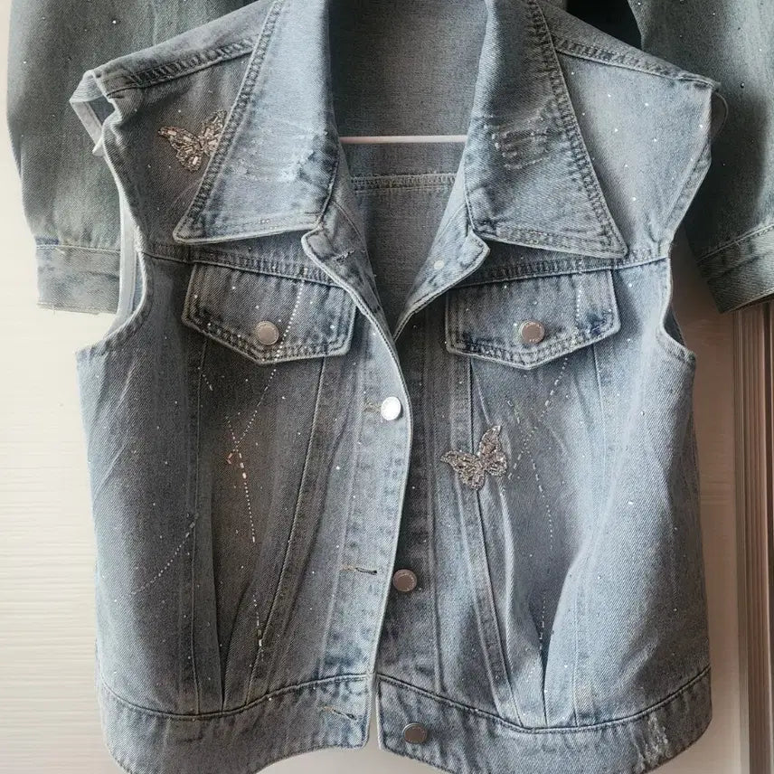 [BUNJANG] Butterfly Denim Vest / 나비 데님 조끼 청베스트