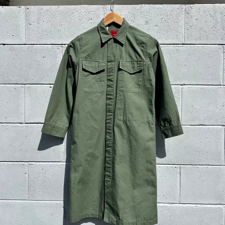[BUNJANG] Nepenthes Khaki Pocket Shirt Dress / 네펜데스 카키 포켓 셔츠원피스