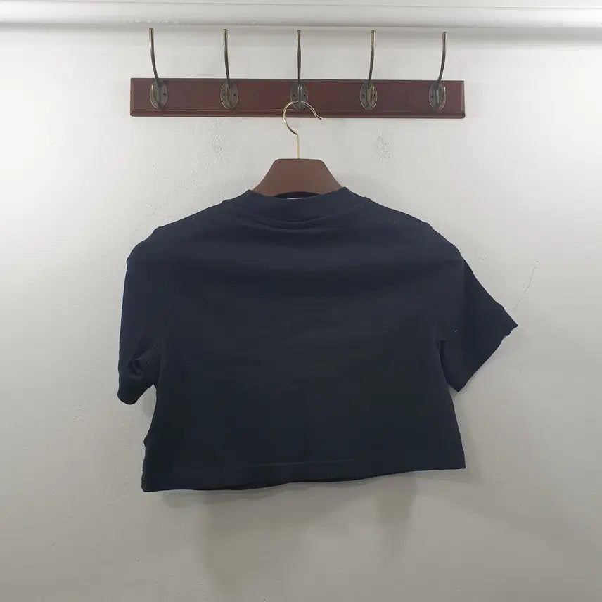 [SOLD OUT] S 아디다스 여성 블랙 데일리 면 반팔 크롭티셔츠