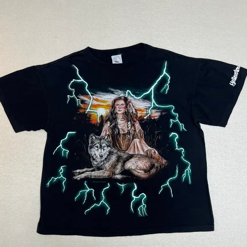 [BUNJANG] USA Thunder Yellowstone Indian Print T-Shirt / 90s USA썬더 인디언 옐로우스톤 티셔츠 XL사이즈