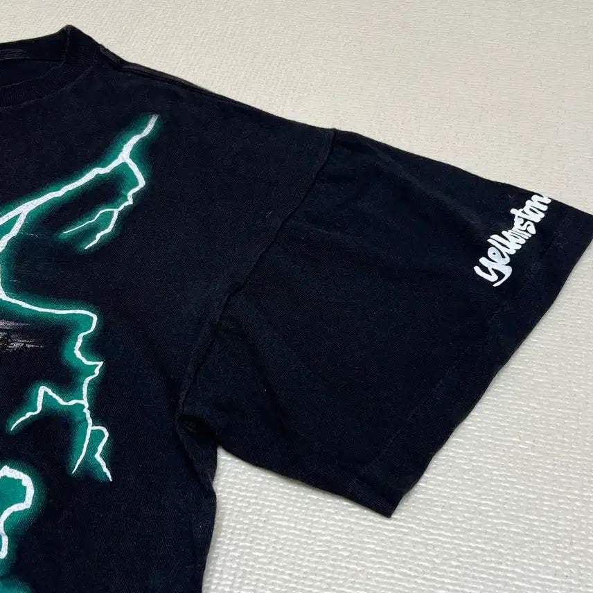 [BUNJANG] USA Thunder Yellowstone Indian Print T-Shirt / 90s USA썬더 인디언 옐로우스톤 티셔츠 XL사이즈