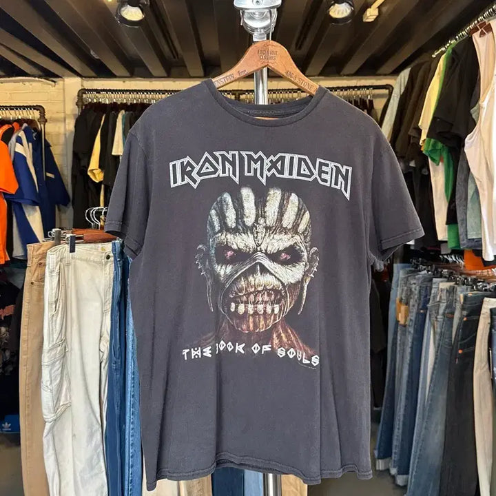 [BUNJANG] Iron Maiden Vintage Printed T-Shirt / [95-100]아이언 메이든 락밴드 프린팅 티셔츠