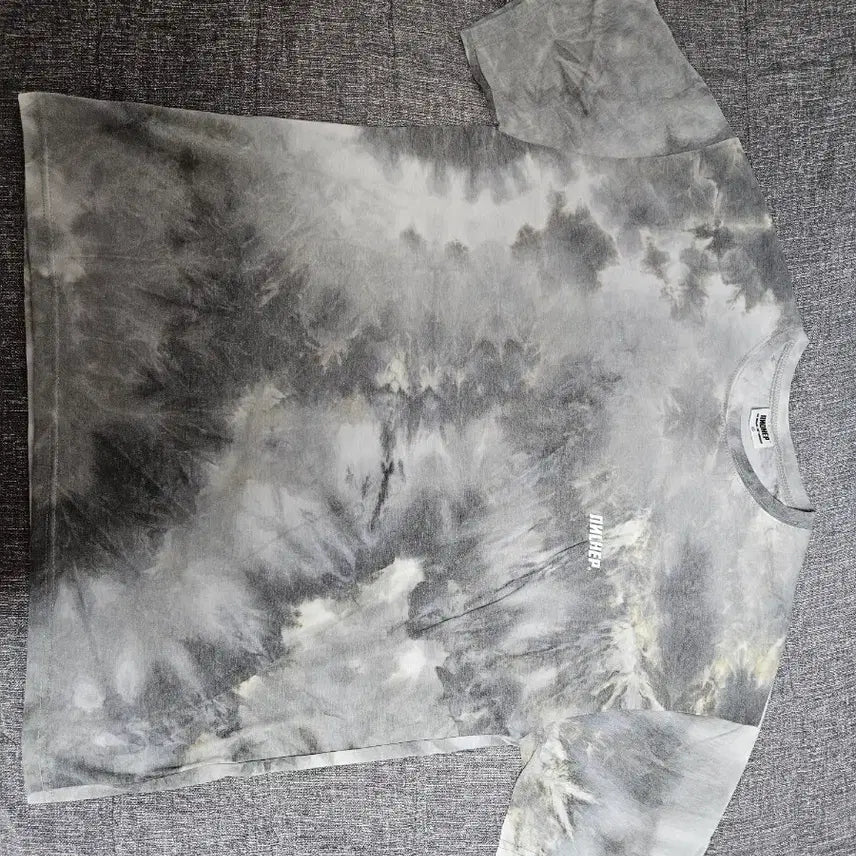 [BUNJANG] Pianer Gray Tie-dye T-shirt / 피아네르 타이다이 그레이 반팔티셔츠
