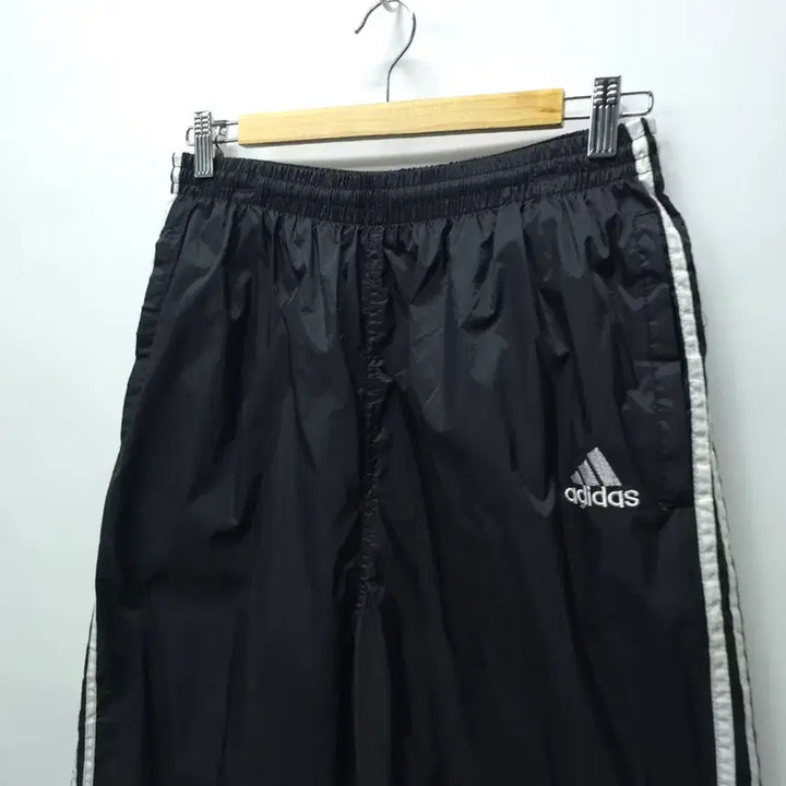 [SOLD OUT] 아디다스 생활방수 땀복 바스락 팬츠 ( 29~31 )