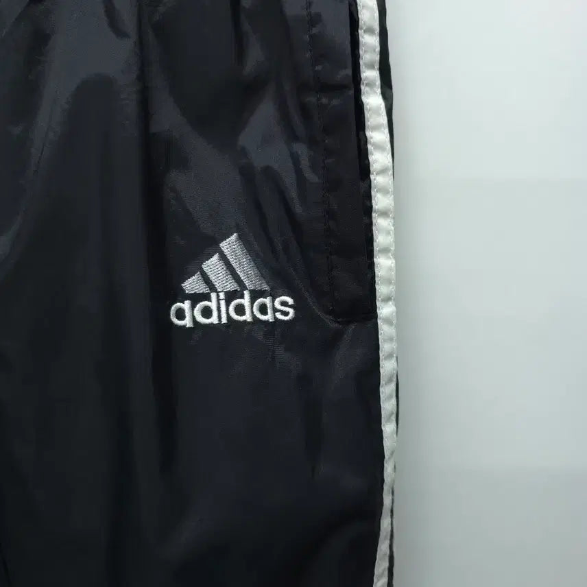 [SOLD OUT] 아디다스 생활방수 땀복 바스락 팬츠 ( 29~31 )