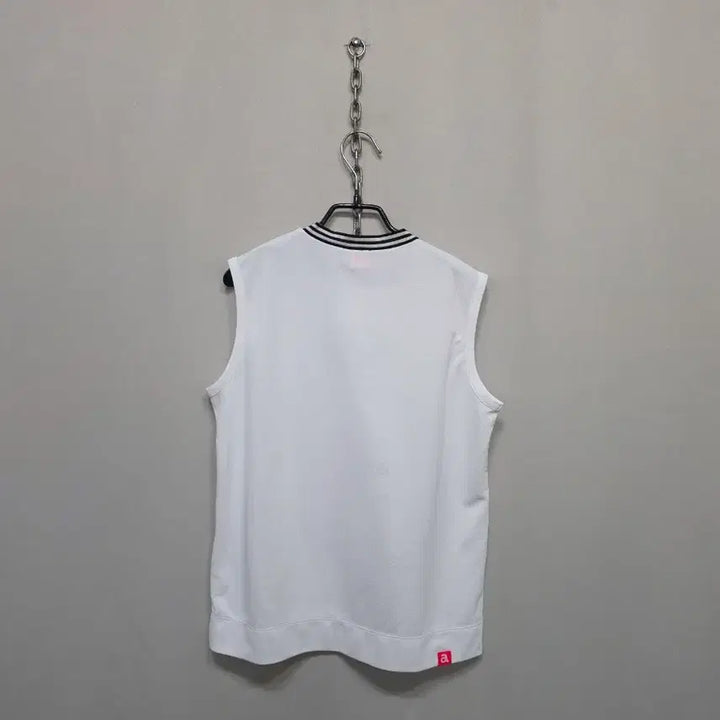 [BUNJANG] archivio Sleeveless T-shirt White / archivio 아르치비오 민소매 티셔츠 화이트