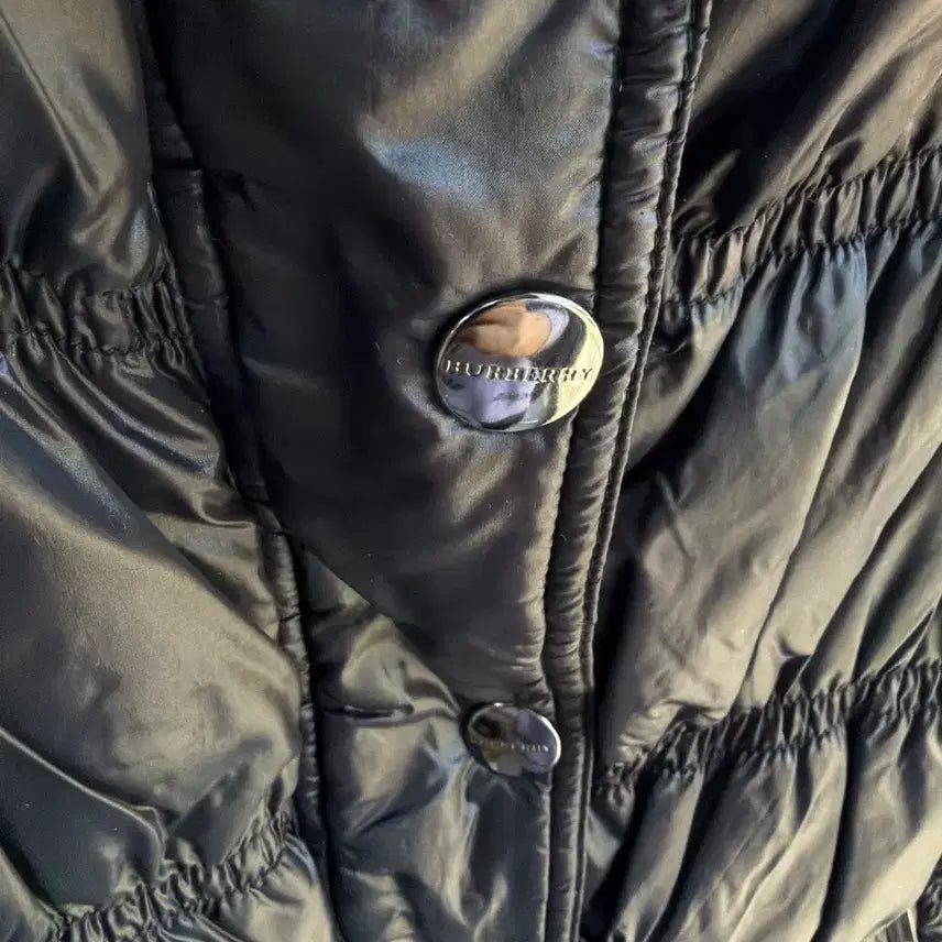 [BUNJANG] Burberry Shirred Shoulder Goose Down Padded Jumper / S/ 버버리 셔링 견장 구스다운 패딩점퍼