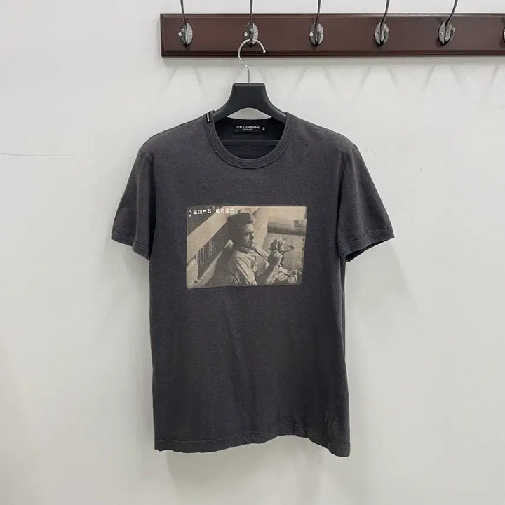 [SOLD OUT] 돌체앤가바나 공용L 제임스딘 반팔 티셔츠