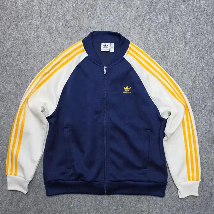 [SOLD OUT] 아디다스 아디컬러 클래식 오버사이즈 SST 트랙탑 져지 L