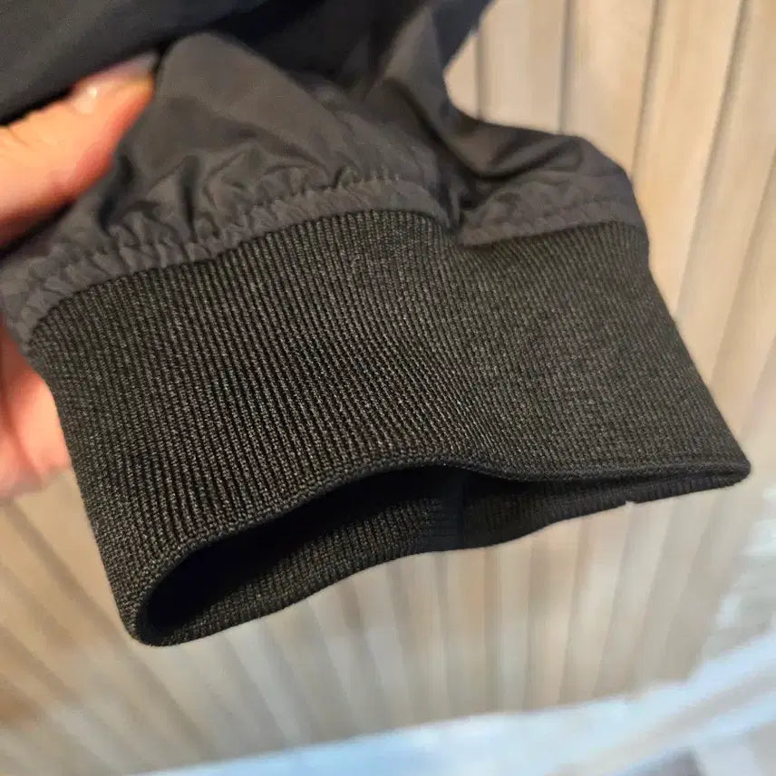 [SOLD OUT] 디스커버리 항공점퍼110