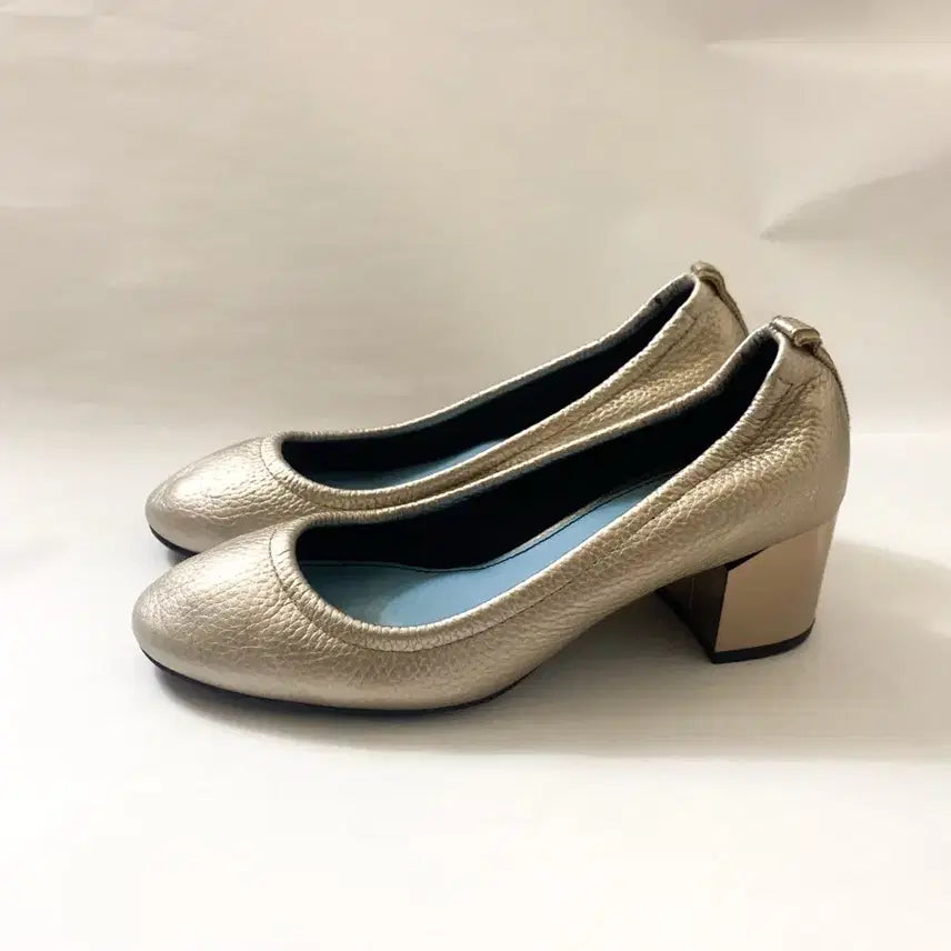 [BUNJANG] LANVIN Paris Silver Pumps / [EU37] 랑방 LANVIN Paris 실버 펌프스