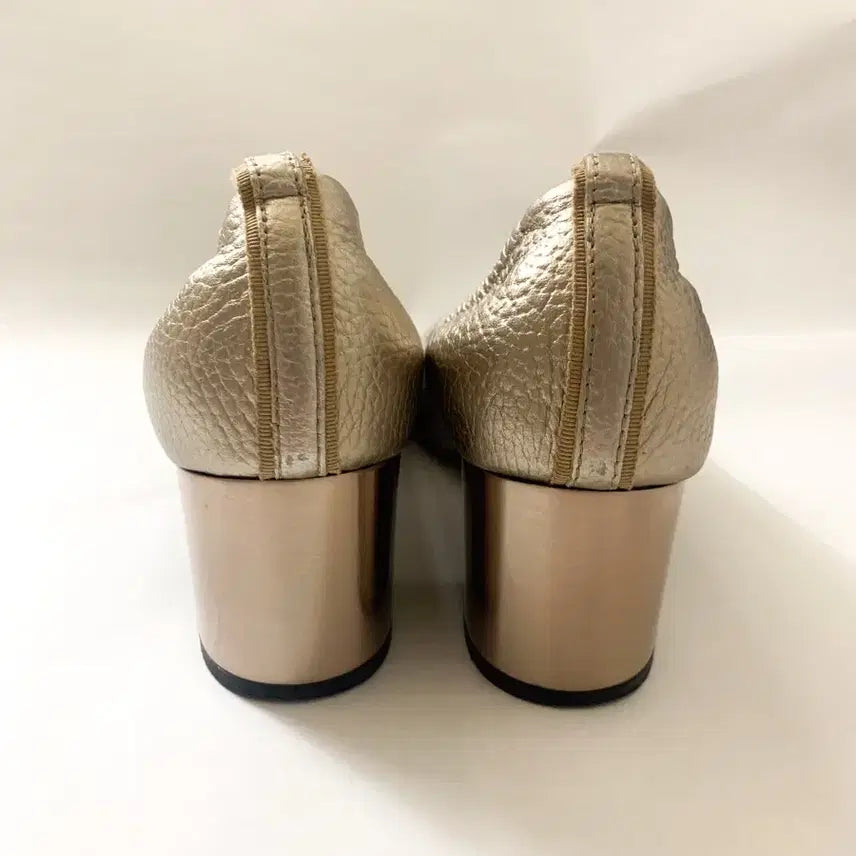 [BUNJANG] LANVIN Paris Silver Pumps / [EU37] 랑방 LANVIN Paris 실버 펌프스