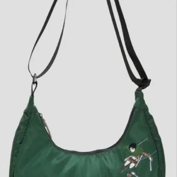 [BUNJANG] Graniph Attack on Titan Levi Shoulder Bag (Sealed) / 진격의 거인 x graniph 콜라보 리바이 숄더백