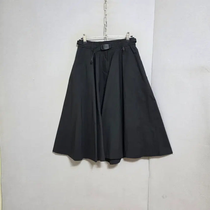 [SOLD OUT] op 바스락소재 스커트같은 바지 M  n4703