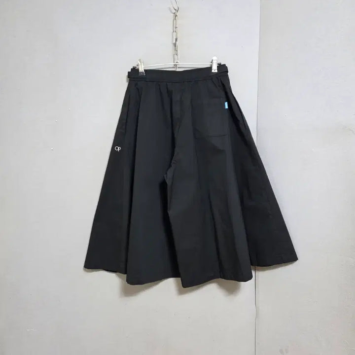 [SOLD OUT] op 바스락소재 스커트같은 바지 M  n4703