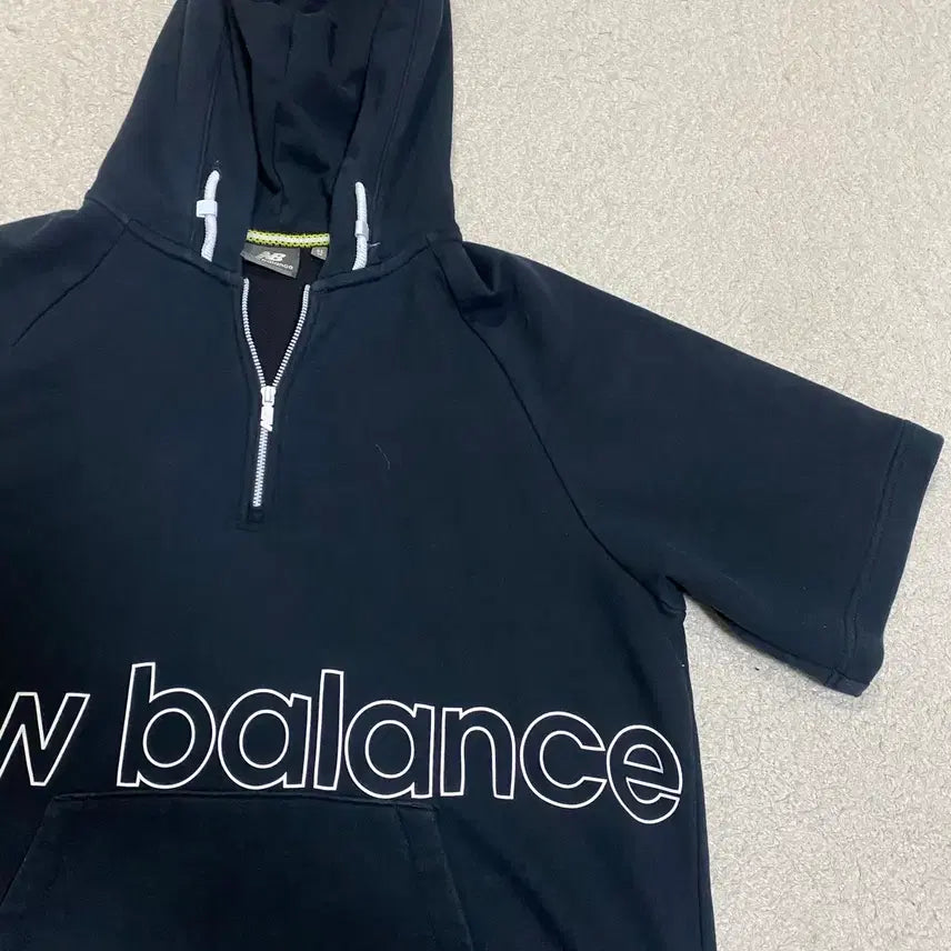 [BUNJANG] New Balance Short Sleeve Hoodie Black M / 뉴발란스 반팔 후드티 블랙 m 95