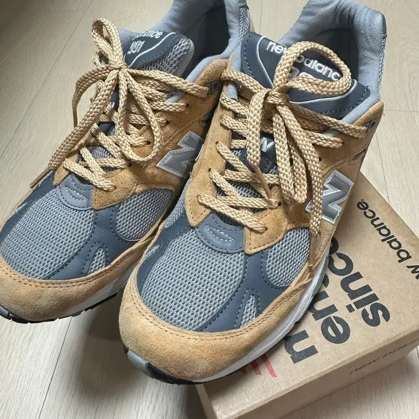 [BUNJANG] New Balance 991 Made in UK Tan Grey Sneakers / 뉴발란스 991 메이드 인 UK 탄 그레이 255