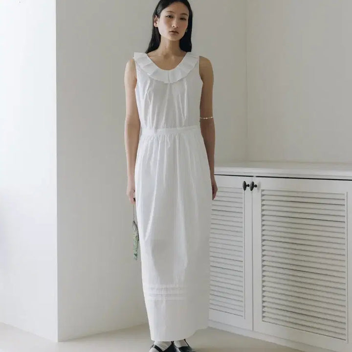 [BUNJANG] Parven Frill Collar Long Dress / 파르벵 프릴 카라 롱 원피스