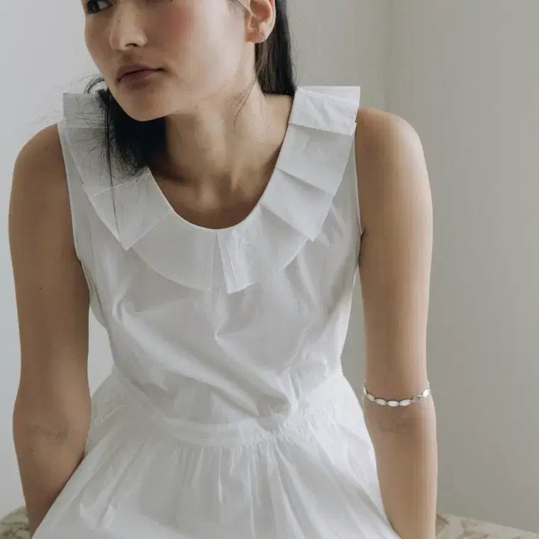 [BUNJANG] Parven Frill Collar Long Dress / 파르벵 프릴 카라 롱 원피스