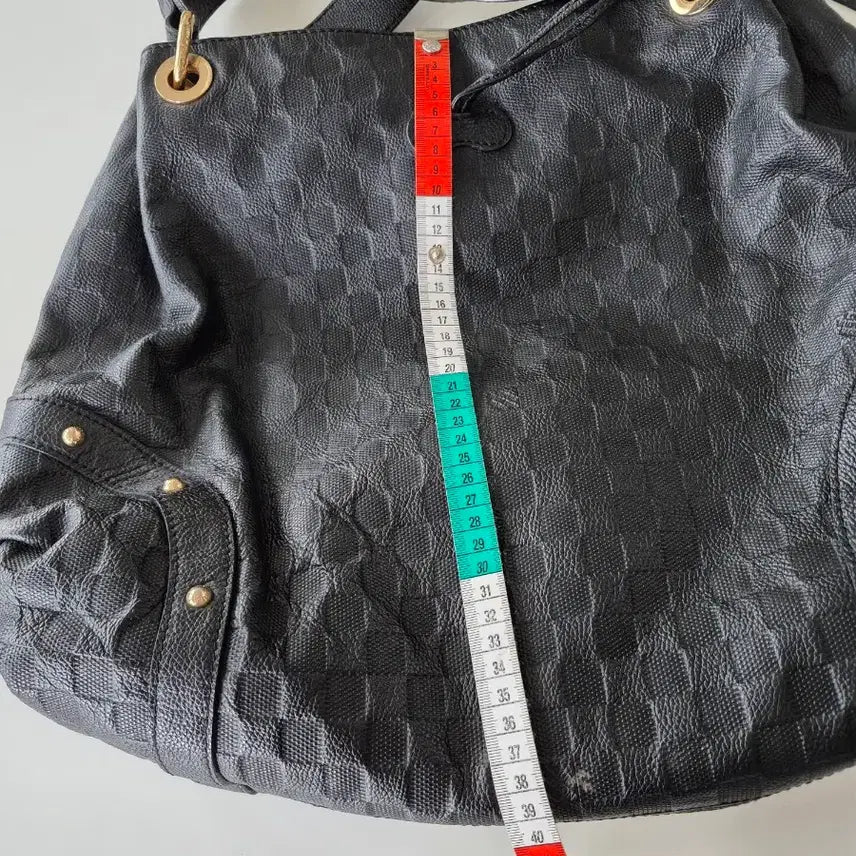 [BUNJANG] Black Tassel Shoulder Bag / 멋내기 블랙 태슬 장식 숄더백
