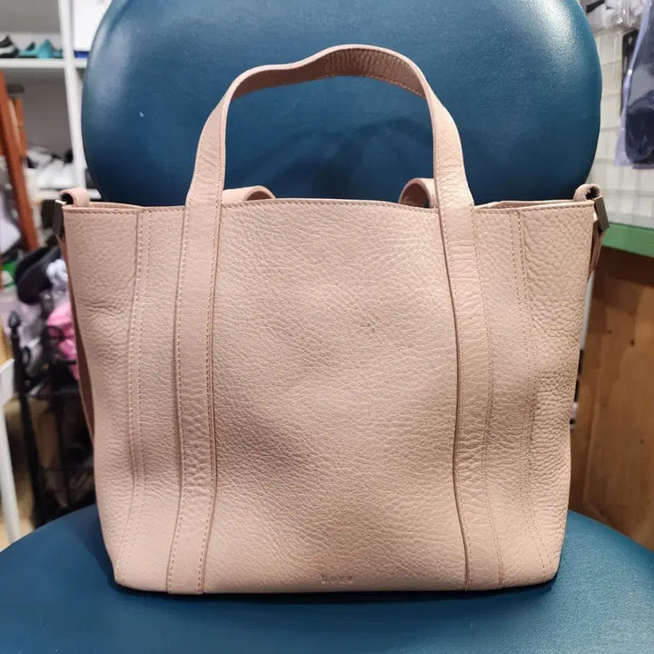 [BUNJANG] Hoze Beige Leather Tote Bag / hoze 호제 가죽 토트백 베이지