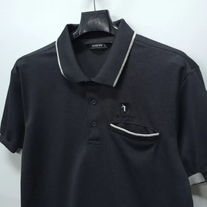 [BUNJANG] Black Yak Embroidered Pocket Dry Polo Shirt (95) / 블랙야크 포켓자수 드라이 카라티 ( 95 )