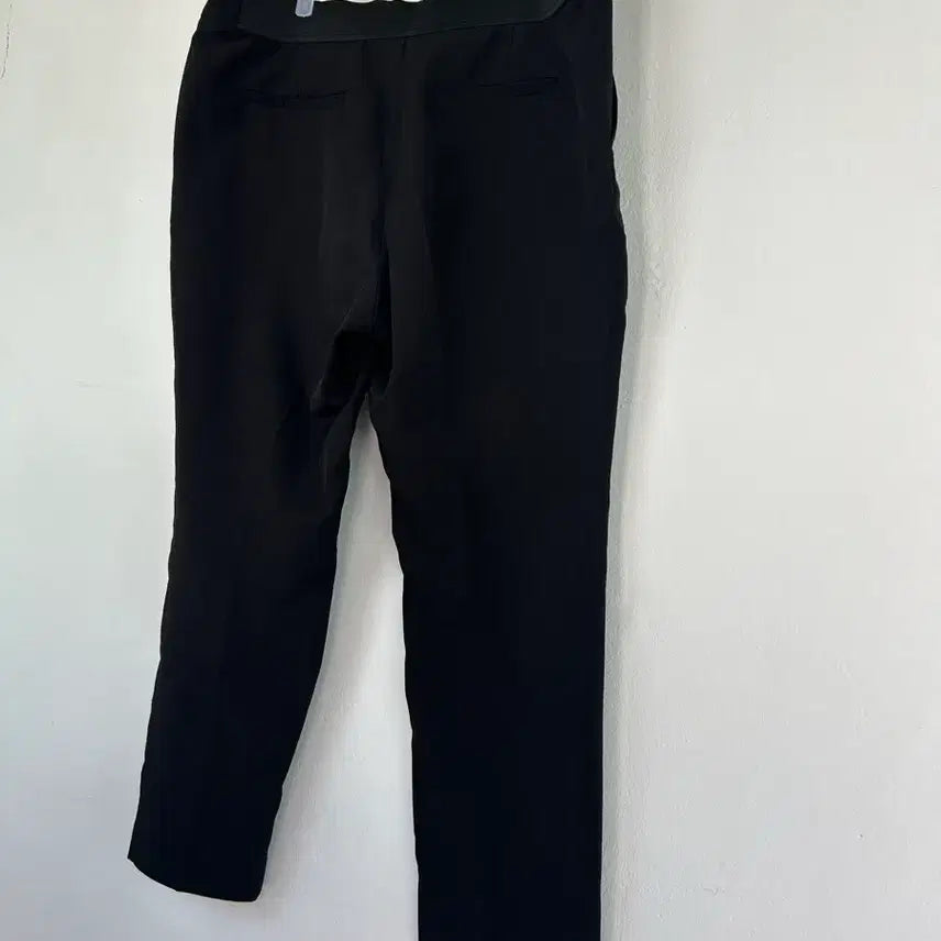[BUNJANG] Black Back-Banded Slacks Pants / 뒷밴딩 슬랙스 팬츠