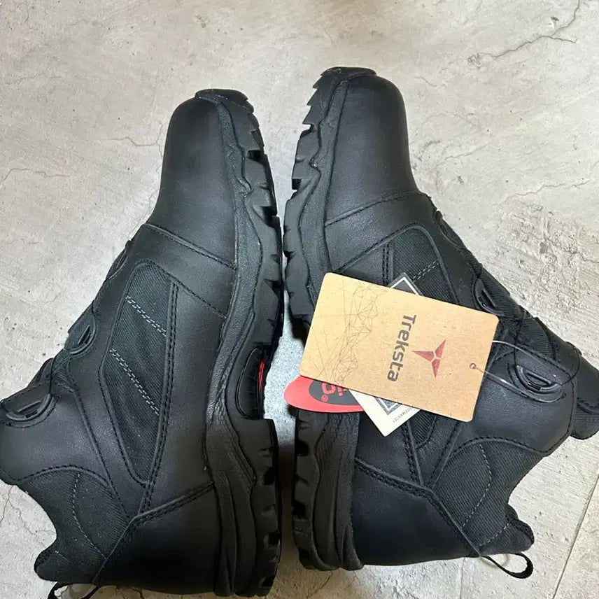 [SOLD OUT] 트렉스타 안전화